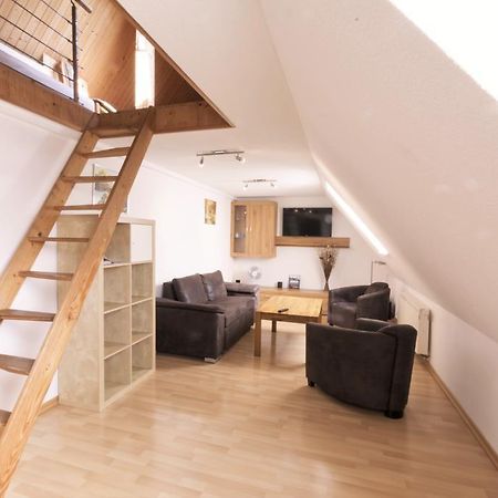 Ferienwohnung Loeffler Dresda Esterno foto