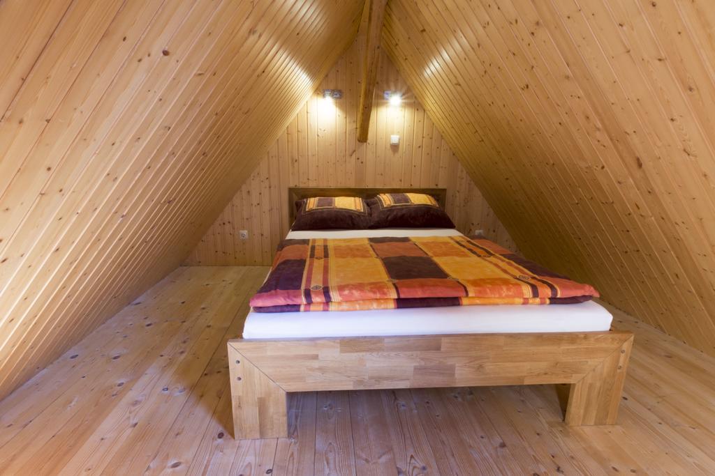 Ferienwohnung Loeffler Dresda Esterno foto