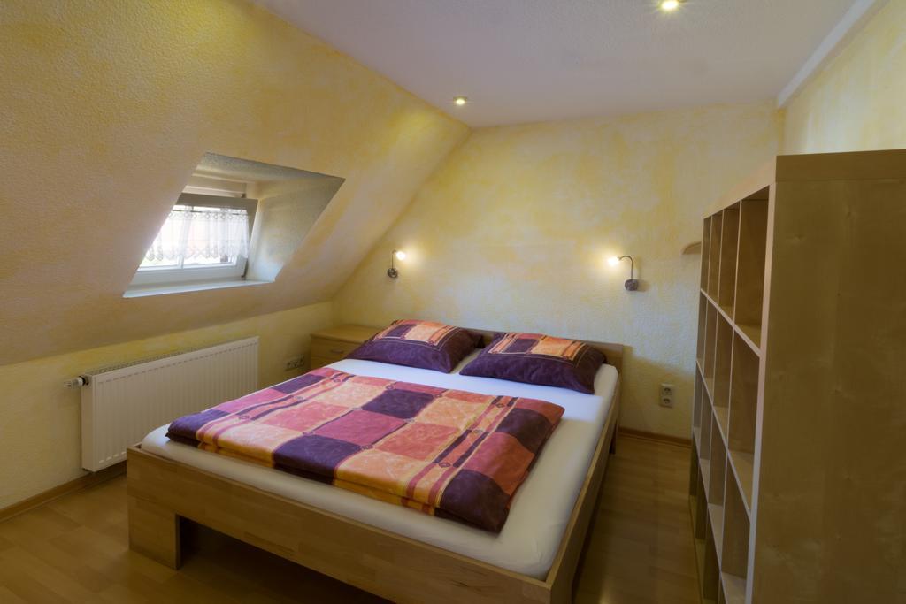 Ferienwohnung Loeffler Dresda Esterno foto