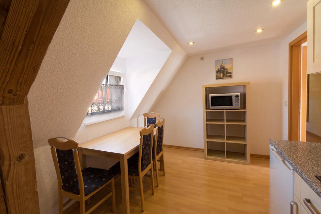 Ferienwohnung Loeffler Dresda Esterno foto