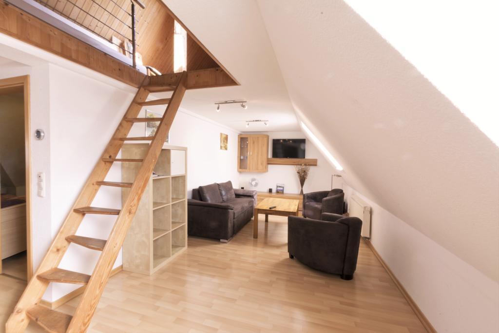 Ferienwohnung Loeffler Dresda Esterno foto