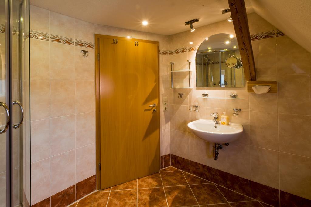 Ferienwohnung Loeffler Dresda Esterno foto
